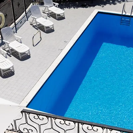 191) Casa Con Piscina -ospedaletti, Sea View 300m * Ospedaletti
